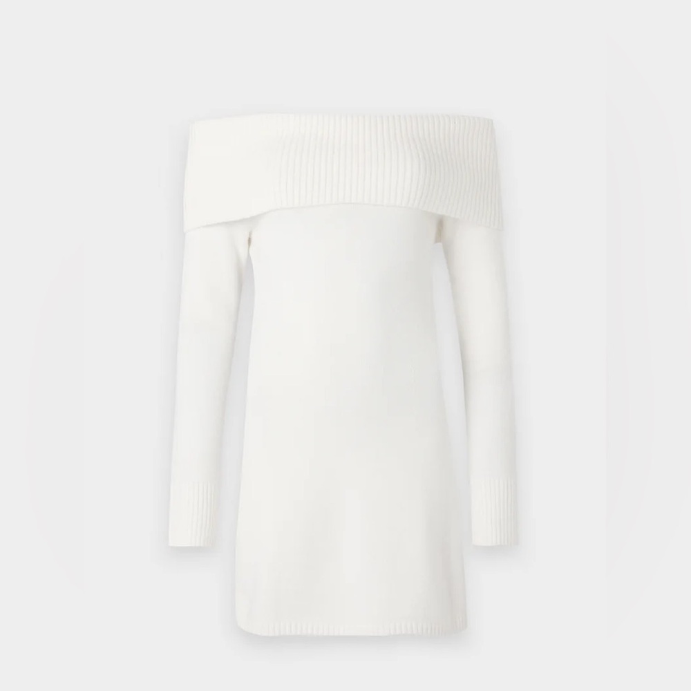 Urban Behavior Off-Shoulder White Sweater